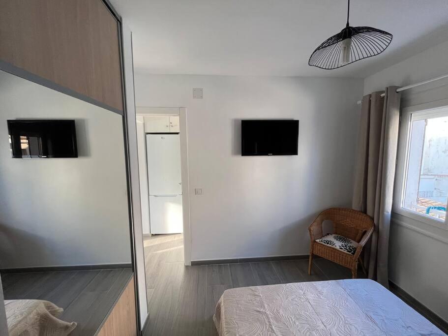 Le Canola Empuriabrava Port - 45M2 - Vue Piscine - Plage Centrale 500M- Parking Prive Gratuit Bagian luar foto