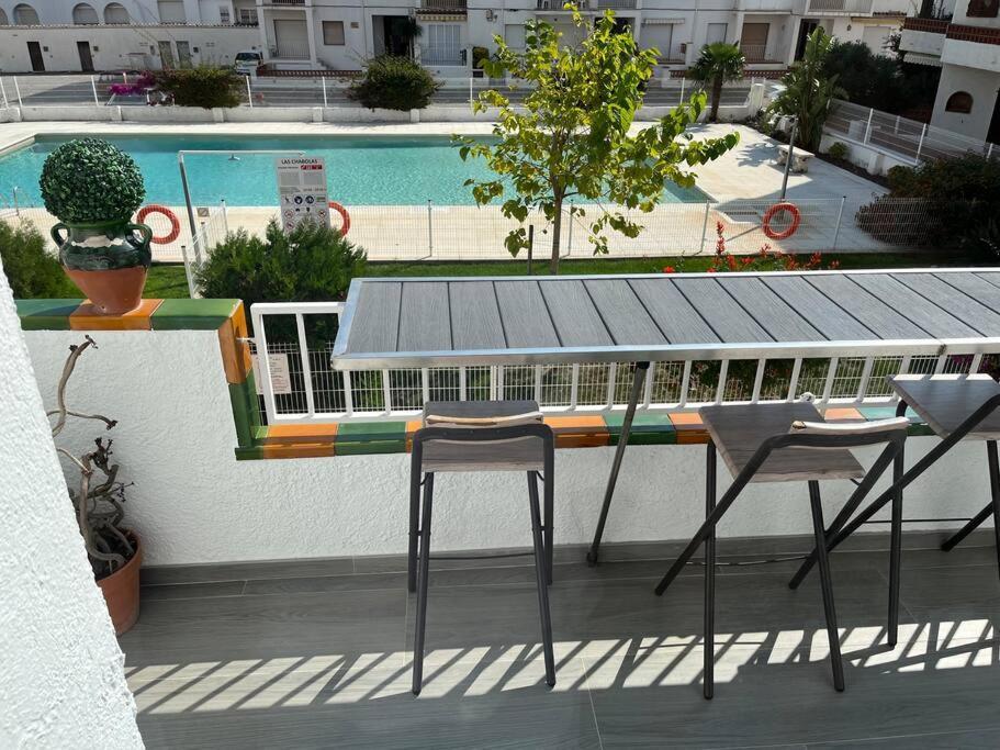 Le Canola Empuriabrava Port - 45M2 - Vue Piscine - Plage Centrale 500M- Parking Prive Gratuit Bagian luar foto