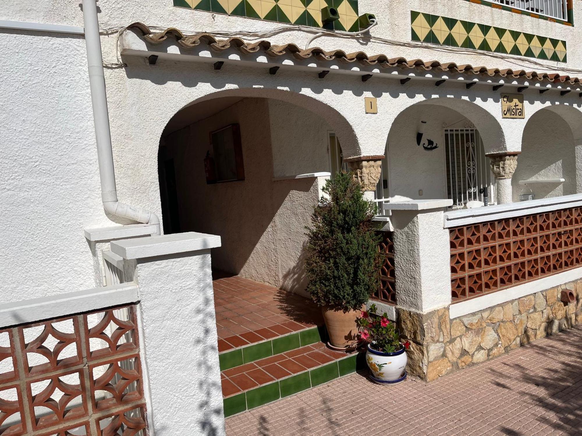 Le Canola Empuriabrava Port - 45M2 - Vue Piscine - Plage Centrale 500M- Parking Prive Gratuit Bagian luar foto